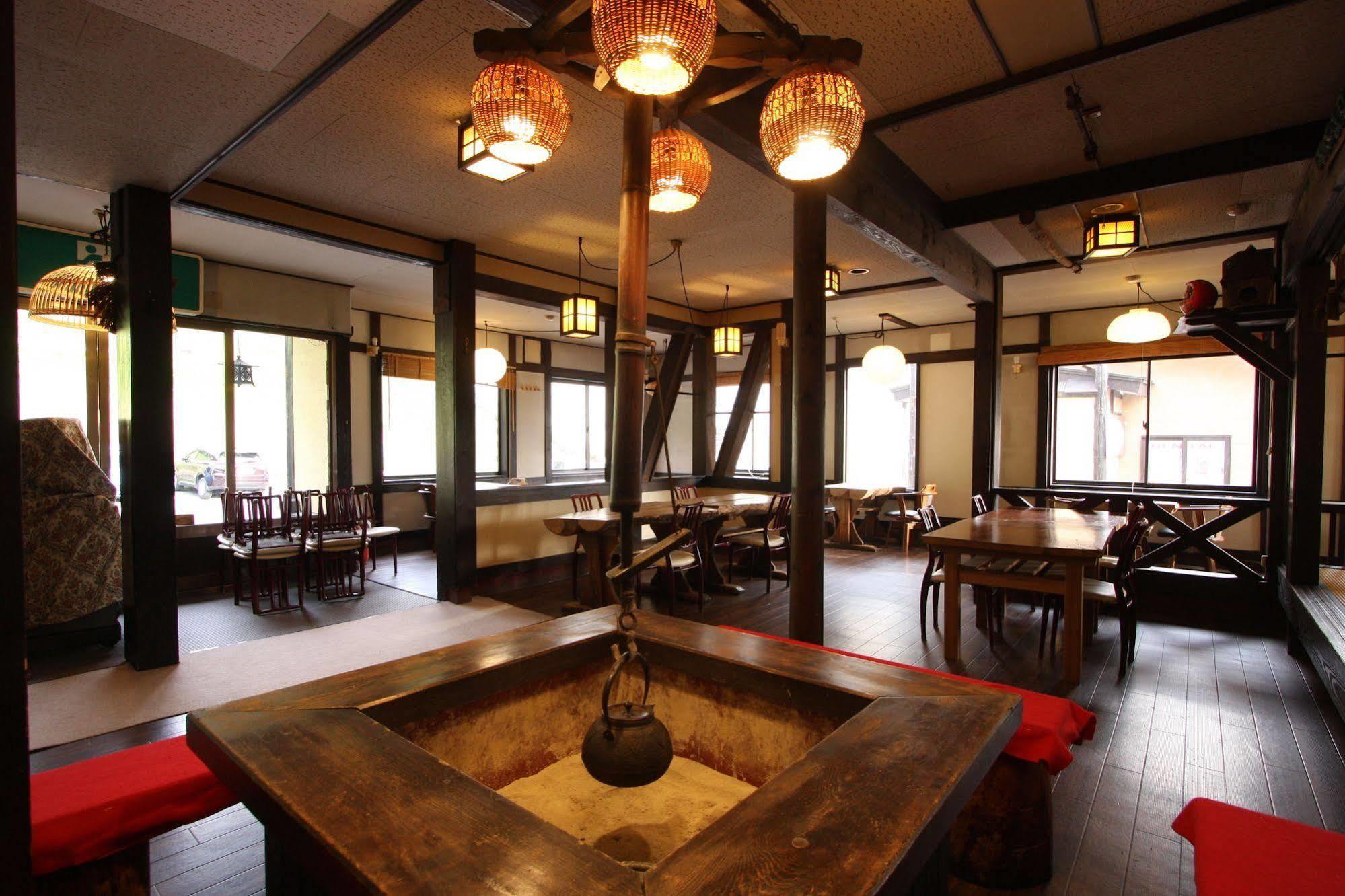 Kawahiro Hotell Nozawaonsen Exteriör bild